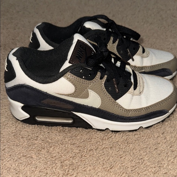 Nike Air Max 90s Women's Black and White Sneakers - Picture 3 of 6